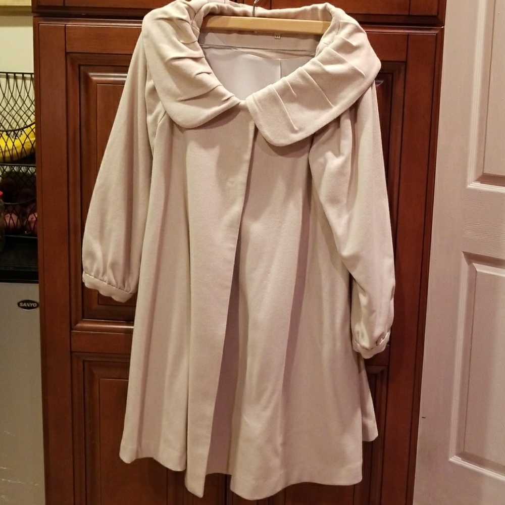 Diabless Wool coat baby doll style